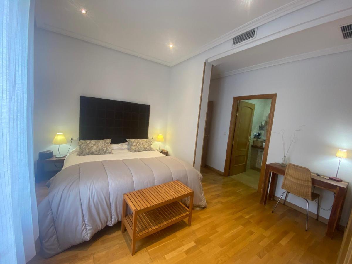 Apartamentos Cáceres Exterior photo