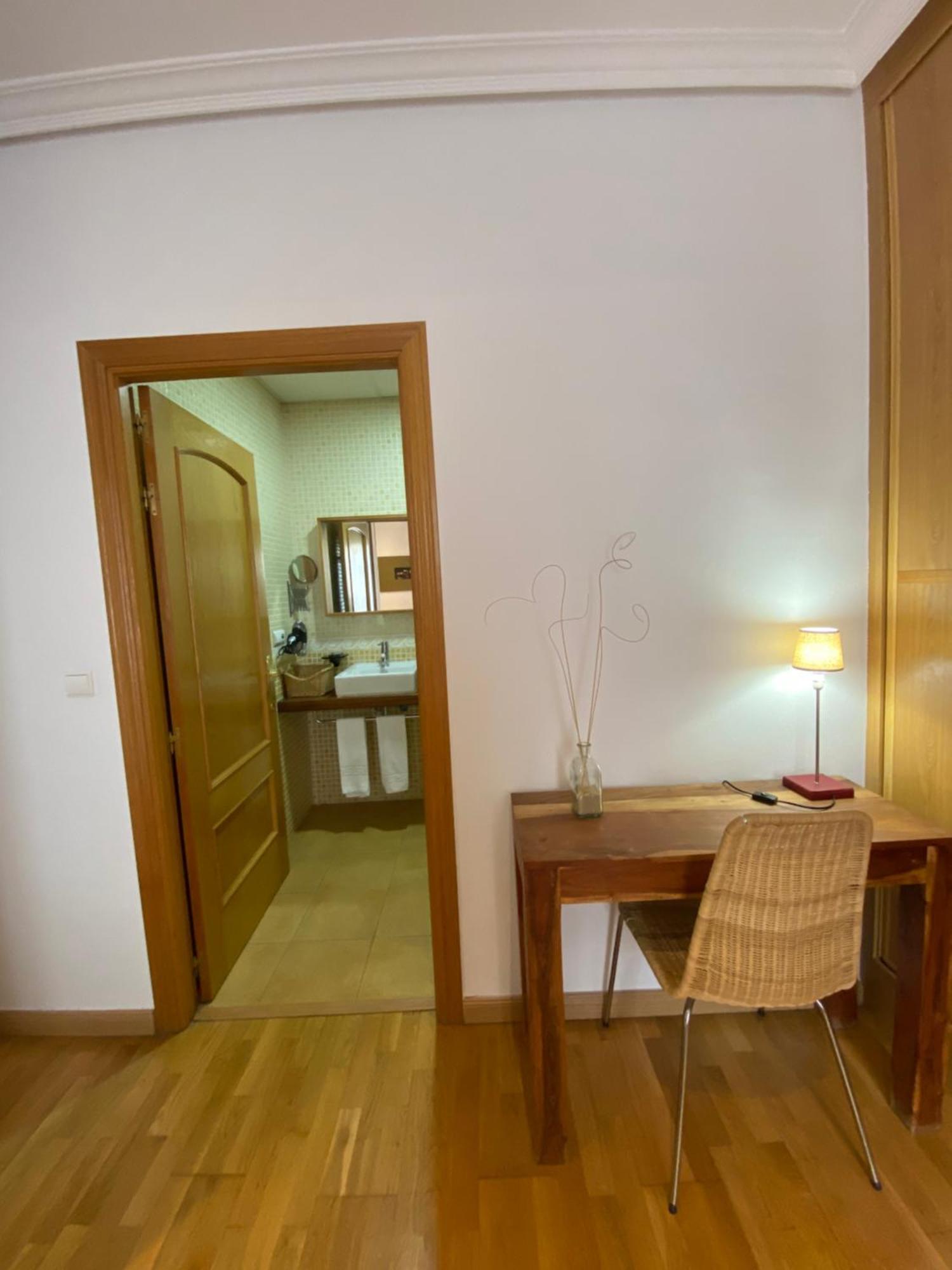 Apartamentos Cáceres Exterior photo