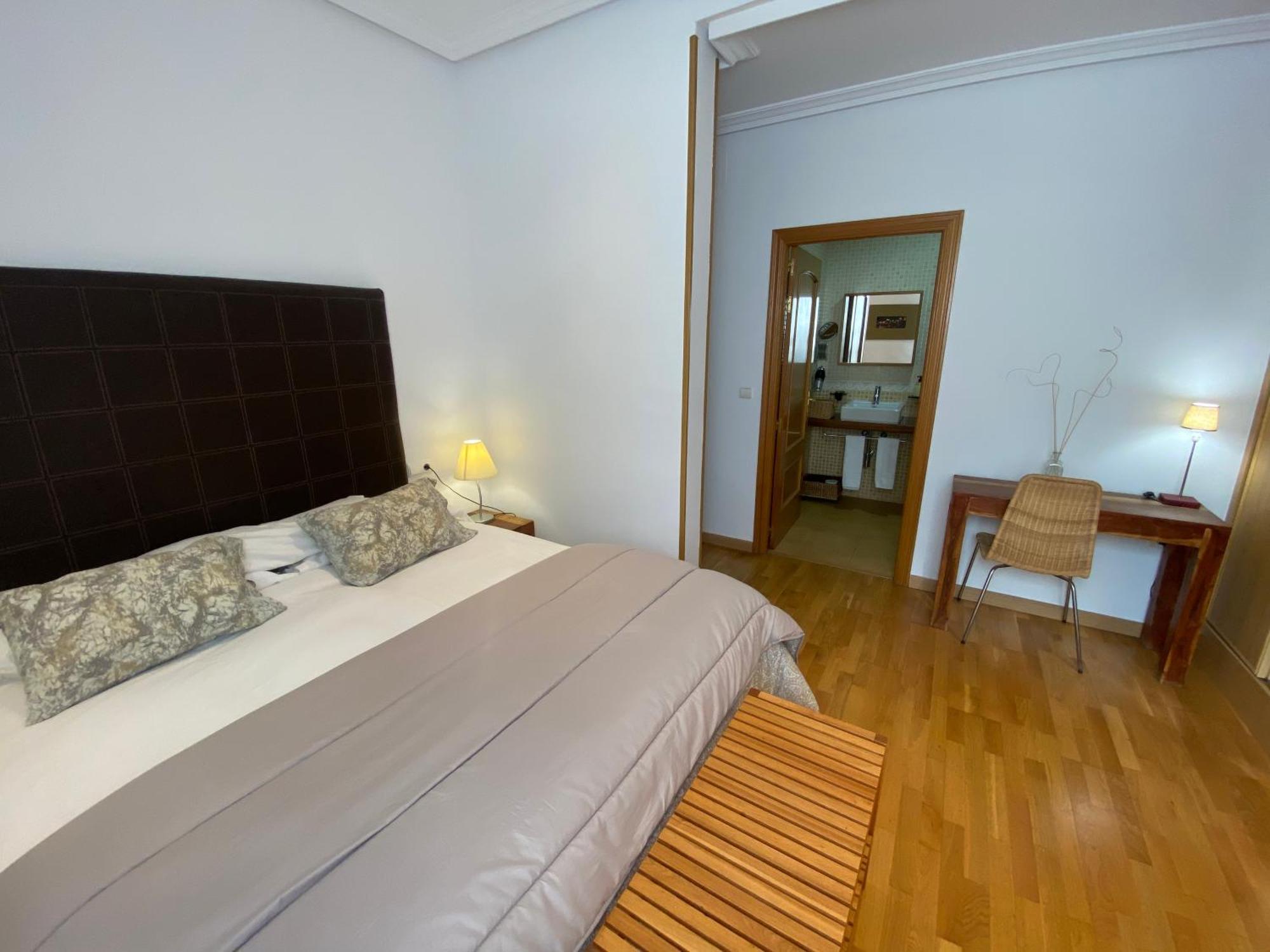 Apartamentos Cáceres Exterior photo