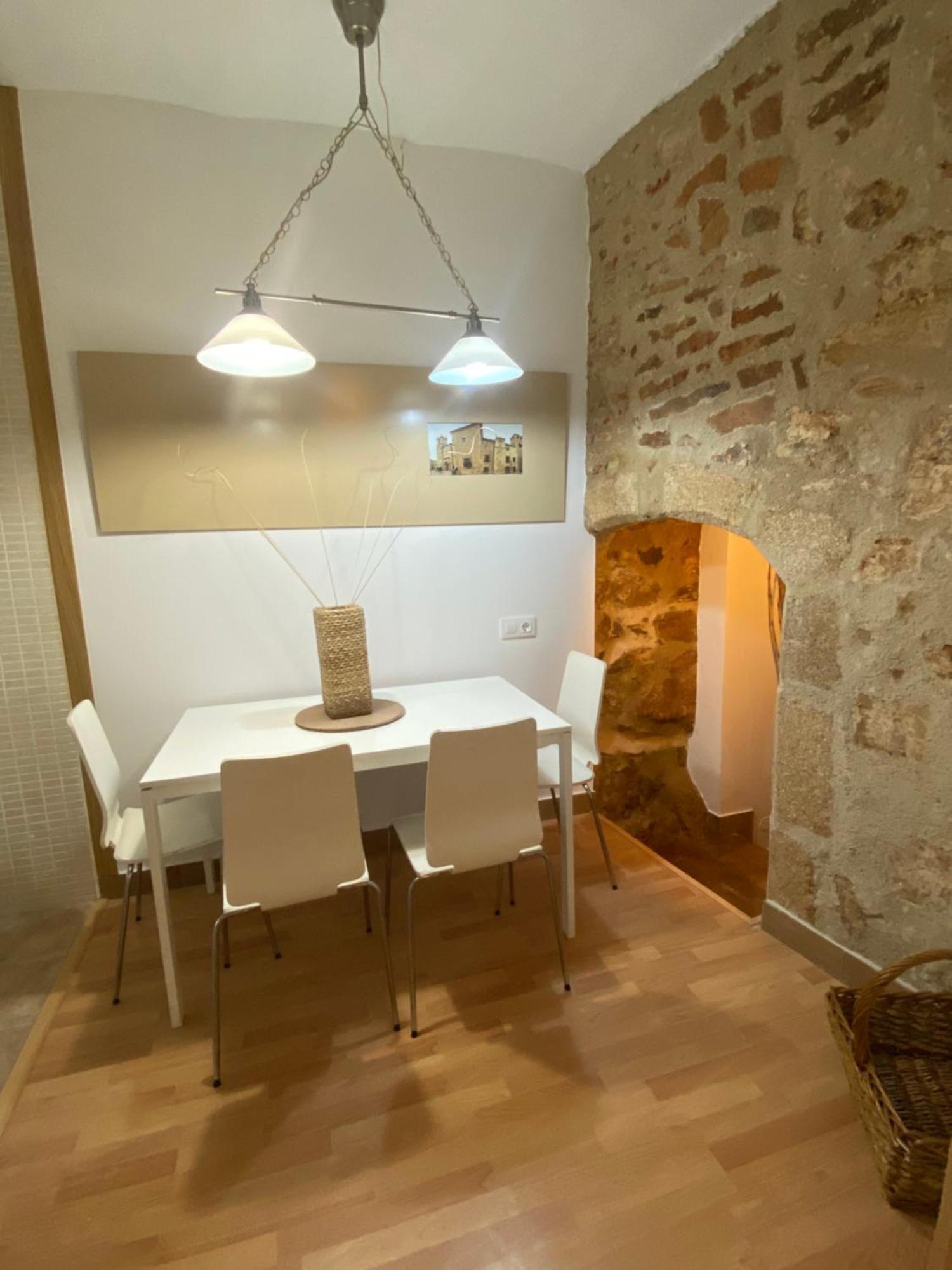 Apartamentos Cáceres Exterior photo