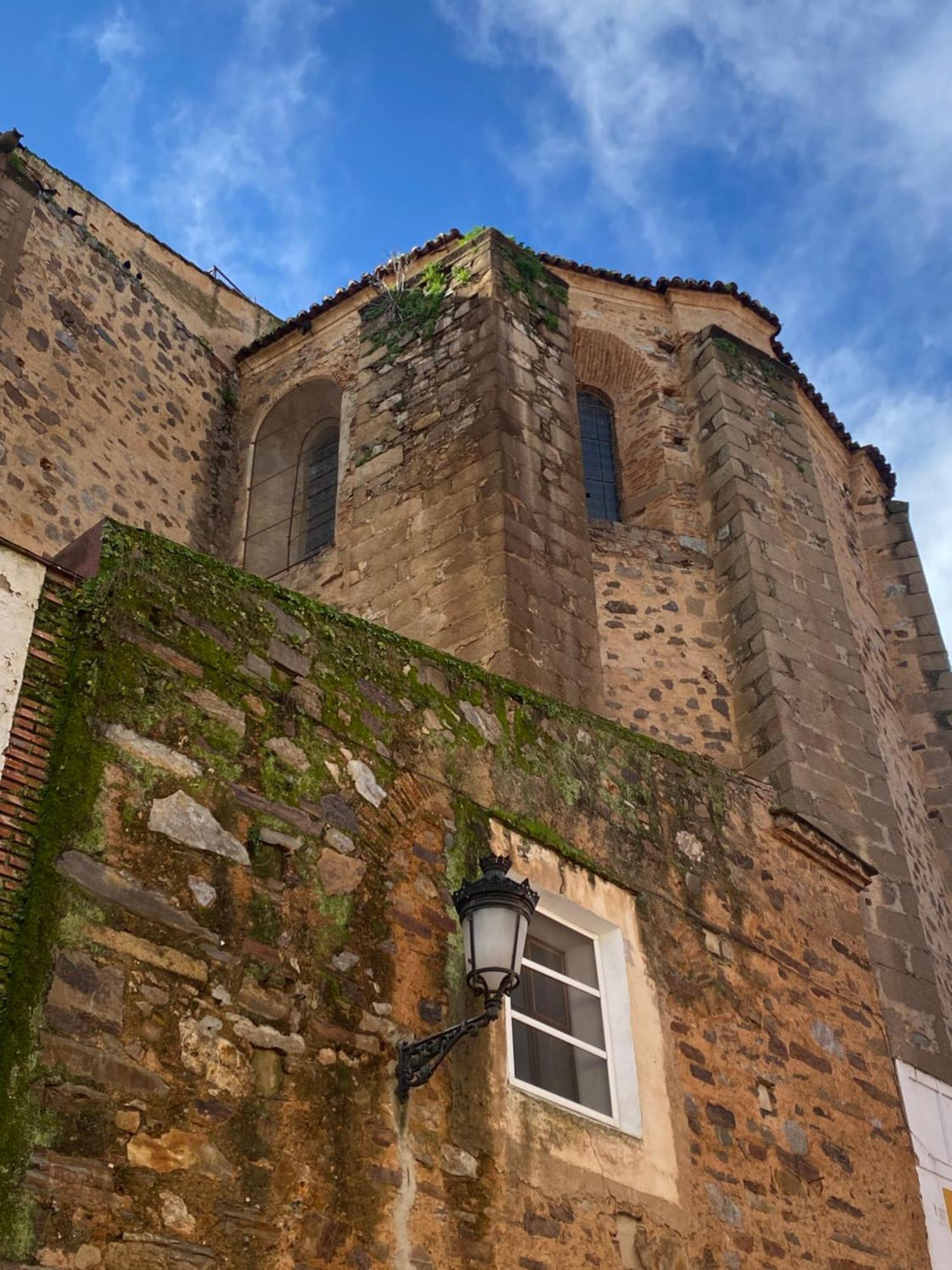 Apartamentos Cáceres Exterior photo